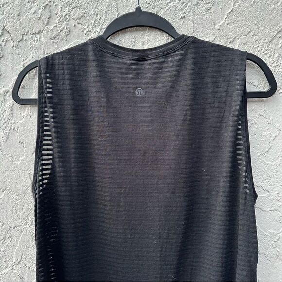 LULULEMON Top Women 6‎ Tank Sleeveless Stripe Sheer Black - Picture 5 of 6